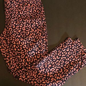 Old Navy pixie ankle pants. 14 women’s